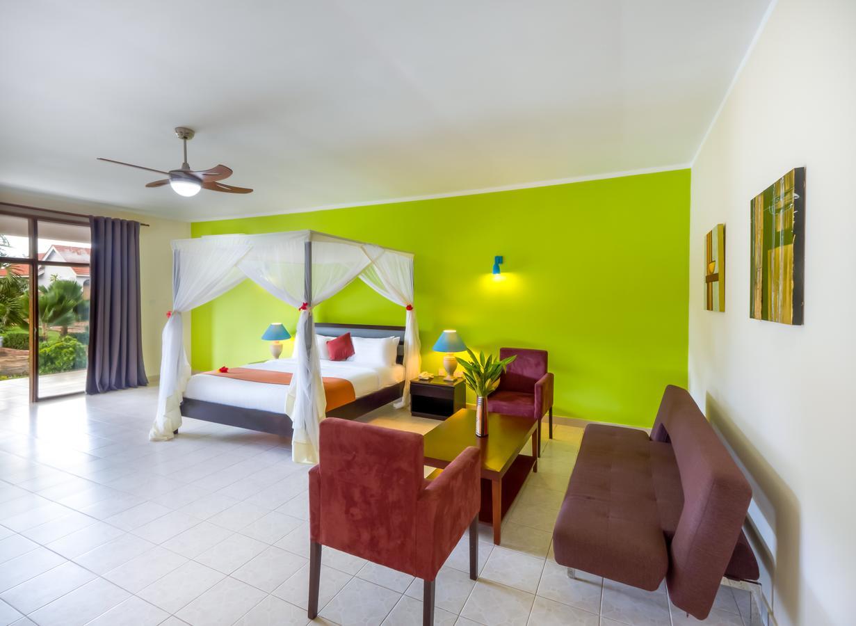 อะเซา รีสอร์ตแอนด์สปา Hotel พองเว ภายนอก รูปภาพ